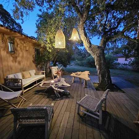 Maison Pinarellu à Pieds Villa *