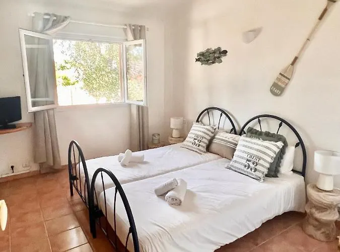 Maison Pinarellu à Pieds Villa