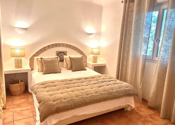 Villa Maison Pinarellu à Pieds